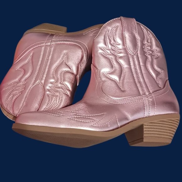Soda Blazing Western-Style Ankle Boots Stitched Pointed  Toe Metallic Rose Sz 9 - Picture 8 of 16